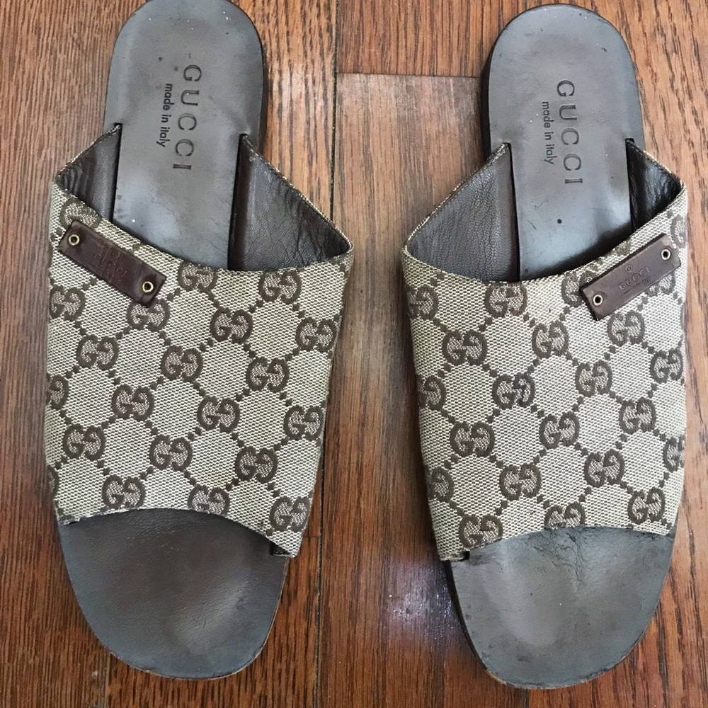Authentic Gucci Sandals- (submit offer)